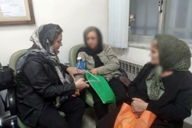 برپایی غرفه سلامت به مناسبت هفته پرستار در درمانگاه تخصصی مرکز آموزشی و درمانی الزهرا (س)